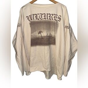 Yeezy Vultures cream long sleeve shirt size 2 men’s
L/XL oversized YZY Gosha